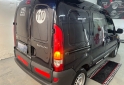 Utilitarios - Renault Kangoo 2014 GNC 111111Km - En Venta