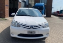 Autos - Toyota ETIOS 2015 Nafta 230000Km - En Venta