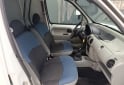 Utilitarios - Renault KANGOO FURGON 1.6 2012 GNC 182000Km - En Venta