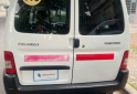 Utilitarios - Peugeot Partner 2015 Diesel 170000Km - En Venta