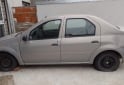 Autos - Renault Logan 2010 GNC 1111Km - En Venta