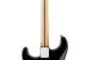 Instrumentos Musicales - Kit guitarra Fender,amplificador Peavey,pedalera zoom - En Venta