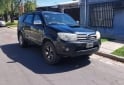 Camionetas - Toyota Hilux sw4 4x4 automatica 2009 Diesel 340000Km - En Venta