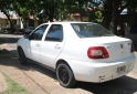 Autos - Fiat Siena 2011 GNC 380000Km - En Venta