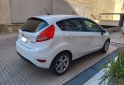 Autos - Ford Fiesta Kinetic Titanium 2013 Nafta 87360Km - En Venta