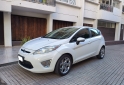 Autos - Ford Fiesta Kinetic Titanium 2013 Nafta 87360Km - En Venta