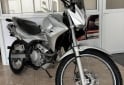Motos - Honda FALCON 400CC 2015 Nafta 9849Km - En Venta