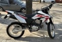 Motos - Honda Tornado 250 2022 Nafta 3500Km - En Venta
