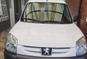 Utilitarios - Peugeot Partner 2018 Diesel 190000Km - En Venta