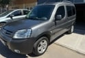 Utilitarios - Peugeot Partner patagonica 2017 Diesel 117000Km - En Venta