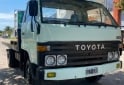 Camiones y Grúas - vendo Toyota Dyna - En Venta