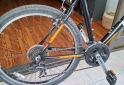 Deportes - BICICLETA TREK RODADO 26 USADA TALLE L COMO NUEVA COLOR NEGRO - En Venta