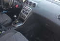 Autos - Peugeot Full 2015 Nafta 64900Km - En Venta