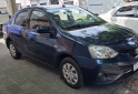 Autos - Toyota Etios 2017 Nafta 97000Km - En Venta