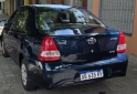 Autos - Toyota Etios 2017 Nafta 97000Km - En Venta