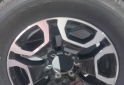 Accesorios para Autos - LLANTA Y CUBIERTA PARA HILUX - En Venta