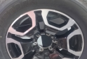 Accesorios para Autos - LLANTA Y CUBIERTA PARA HILUX - En Venta