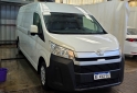 Utilitarios - Toyota Hiace 2.8 L2H2  3a 6at 2022 Diesel 48300Km - En Venta
