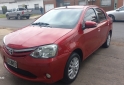 Autos - Toyota Etios 2015 Nafta 96500Km - En Venta