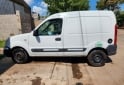 Utilitarios - Renault Kangoo confort 1.6 2012 GNC 422000Km - En Venta