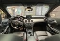 Autos - Mercedes Benz GLA 200 2017 Nafta 130000Km - En Venta