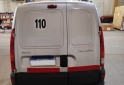 Utilitarios - Renault Kangoo PH3 confort 1.6 2016 Nafta 115000Km - En Venta