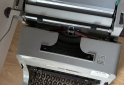 Otros - VENDO MAQUINA DE ESCRIBIR DE COLECCION OLIVETTI - En Venta