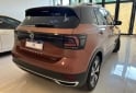 Autos - Volkswagen T-Cross Hero 2021 Nafta 120000Km - En Venta