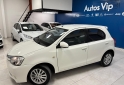 Autos - Toyota ETIOS XLS 1.5 2013 Nafta 91700Km - En Venta