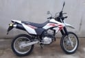 Motos - Honda Tornado 2023 Nafta 6000Km - En Venta