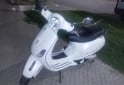 Motos - Vespa Vlx 150 2022 Nafta 9500Km - En Venta