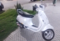 Motos - Vespa Vlx 150 2022 Nafta 9500Km - En Venta