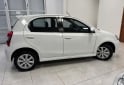 Autos - Toyota ETIOS XLS 2017 Nafta 84000Km - En Venta