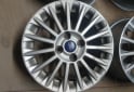 Accesorios para Autos - Llantas 16" Ford Fiesta Kinetic Impecables $600.000 las 4. NO BAJO PRECIO - En Venta