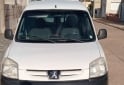 Utilitarios - Peugeot Partner kangoo Fiorino 2010 Nafta 270Km - En Venta