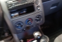 Autos - Ford Fiesta 2005 Nafta 200000Km - En Venta