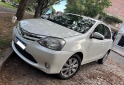 Autos - Toyota Etios 2016 Nafta 115000Km - En Venta