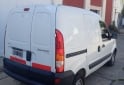 Utilitarios - Renault Kangoo 1.6 2015 GNC 199000Km - En Venta