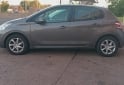 Autos - Peugeot 208 Allure Nav 2013 Nafta 110000Km - En Venta