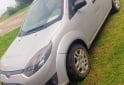 Autos - Ford Fiesta Ambiente Plus MP3 2011 Nafta 113000Km - En Venta