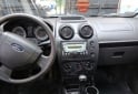 Autos - Ford Fiesta Ambiente Plus MP3 2011 Nafta 113000Km - En Venta