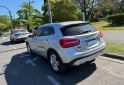Autos - Mercedes Benz GLA200 2017 Nafta 200000Km - En Venta