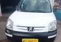 Utilitarios - Peugeot PARTNER FURGN 1.4 2013 Nafta 111111Km - En Venta