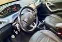 Autos - Peugeot 208 2014 Nafta 90000Km - En Venta