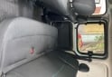 Utilitarios - Renault Kangoo 2015 GNC 195000Km - En Venta