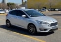 Autos - Ford Focus titanium 1ra mano p 2017 Nafta 102000Km - En Venta
