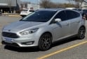 Autos - Ford Focus titanium 1ra mano p 2017 Nafta 102000Km - En Venta