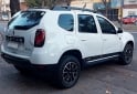 Autos - Renault Duster Dakar 2015 Nafta 99000Km - En Venta