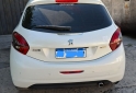 Autos - Peugeot 208 FELINE 2017 Nafta 105000Km - En Venta