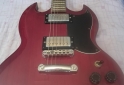 Instrumentos Musicales - Exelente guitarra tipo SG - En Venta